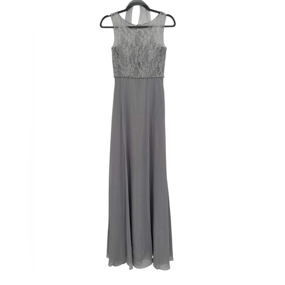 Mayqueen Gray Sleeveless Lace Formal Gown Size 4